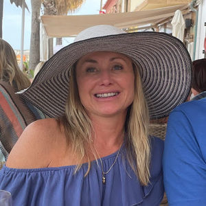 Meet your Posher, Gina